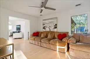 10 Silver Beech Ln, Riverhead, NY 11933 - Photo 18