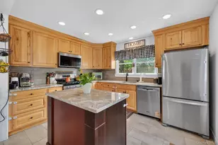 15 Roslyn Rd, Carmel, NY 10512 - Photo 18