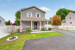 15 Roslyn Rd, Carmel, NY 10512 - Photo 4