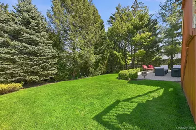 8 Herkimer Avenue, Jericho, NY 11753 - Photo 34