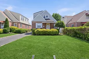 227-54 113th Dr, Queens Village, NY 11429 - Photo 2