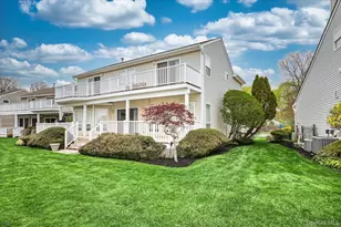 22 Spinnaker Ln, Patchogue, NY 11772 - Photo 24