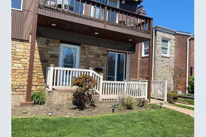 425 E Penn Street #Lower, Long Beach, NY 11561 - Photo 2