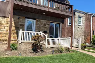 425 E Penn St, Long Beach, NY 11561 - Photo 2