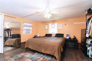 977 Brent Dr, Wantagh, NY 11793 - Photo 8