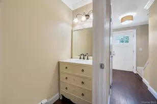 12 Charlottesville Ct, Coram, NY 11727 - Photo 16