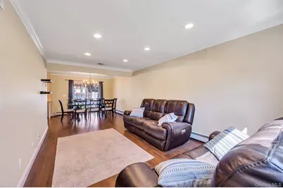 12 Charlottesville Court, Coram, NY 11727 - Photo 6