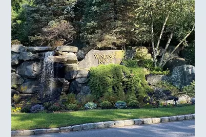 51 Winding Ridge Road, White Plains, NY 10603 - Photo 24