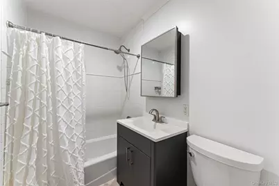 186 Murray Avenue, Larchmont, NY 10538 - Photo 12