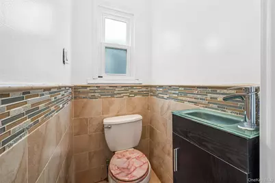 134-35 230th Street, Springfield Gardens, NY 11413 - Photo 16
