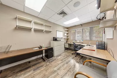 37-14 13th Street, Long Island City, NY 11101 - Photo 10