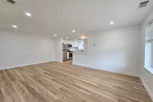 119 Sagamore Hills Dr, Port Jefferson, NY 11776 - Photo 8