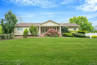 14 Penn Drive, Dix Hills, NY 11746 - Photo 1