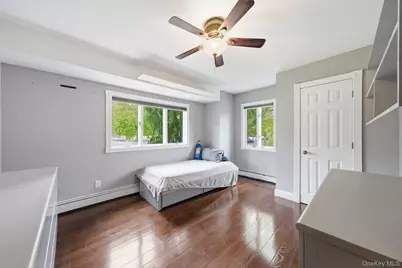 14 Penn Drive, Dix Hills, NY 11746 - Photo 20