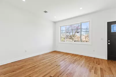 1014 Annadale Road, New York, NY 10312 - Photo 6