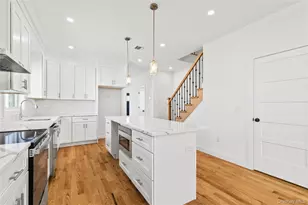 1014 Annadale Rd, New York, NY 10312 - Photo 10
