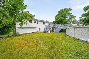 32 Clintonwood Dr, New Windsor, NY 12553 - Photo 30