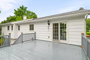32 Clintonwood Dr, New Windsor, NY 12553 - Photo 28