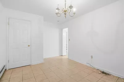 32 Clintonwood Drive, New Windsor, NY 12553 - Photo 24