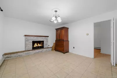 32 Clintonwood Drive, New Windsor, NY 12553 - Photo 22