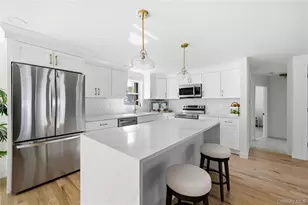 9 W 8th St, Ronkonkoma, NY 11779 - Photo 10