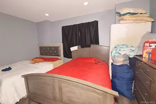 468 Keller Ave, Elmont, NY 11003 - Photo 12