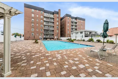 210 E Broadway #4D, Long Beach, NY 11561 - Photo 16