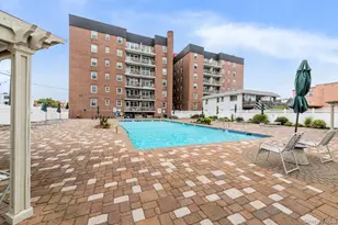 210 E Broadway, Long Beach, NY 11561 - Photo 16