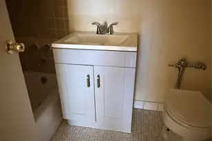 84-10 153rd Ave, Howard Beach, NY 11414 - Photo 6