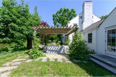 97 Westchester Avenue, Pound Ridge, NY 10576 - Photo 22