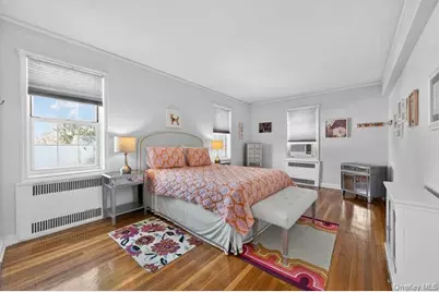 26 Hamilton Place #A2, Garden City, NY 11530 - Photo 12