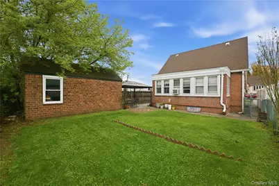 969 Gabriel Avenue, Franklin Square, NY 11010 - Photo 40