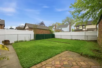 969 Gabriel Avenue, Franklin Square, NY 11010 - Photo 34