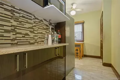 969 Gabriel Avenue, Franklin Square, NY 11010 - Photo 12