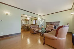 969 Gabriel Ave, Franklin Square, NY 11010 - Photo 6