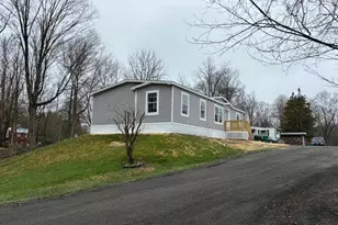 1450 Route 376, Wappingers Falls, NY 12590 - Photo 10