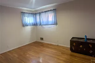 7-08 127th St, College Point, NY 11356 - Photo 8