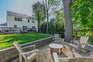 270 Nassau Rd, Huntington, NY 11743 - Photo 44