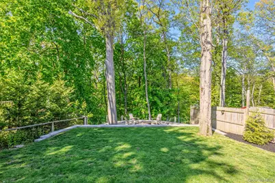 270 Nassau Road, Huntington, NY 11743 - Photo 42