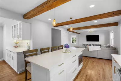 270 Nassau Road, Huntington, NY 11743 - Photo 18