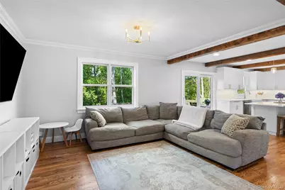 270 Nassau Road, Huntington, NY 11743 - Photo 12