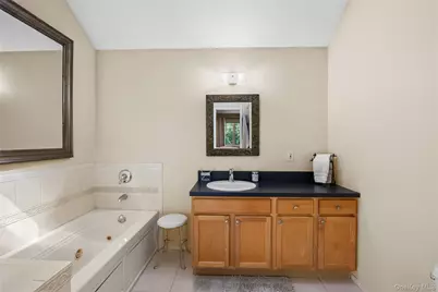 270 Nassau Road, Huntington, NY 11743 - Photo 30