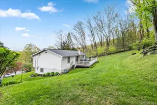 978 W Dover Rd, Pawling, NY 12564 - Photo 26