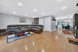 69 S Airmont Rd, Airmont, NY 10901 - Photo 16