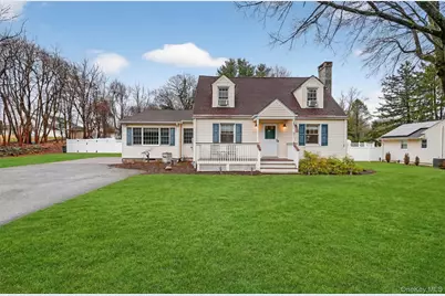 69 S Airmont Road, Airmont, NY 10901 - Photo 4