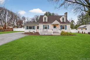 69 S Airmont Rd, Airmont, NY 10901 - Photo 4
