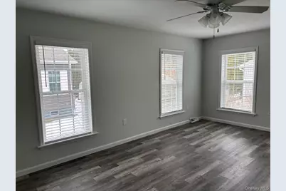 1661 Old Country Road #539, Riverhead, NY 11901 - Photo 14