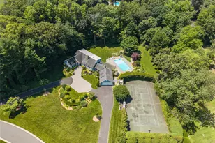 1 Glenby Ln, Brookville, NY 11545 - Photo 36