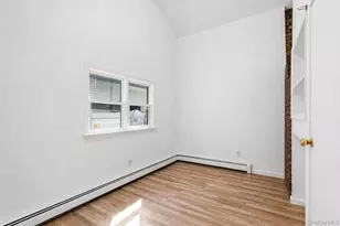 27 Jane Dr, North Babylon, NY 11703 - Photo 12