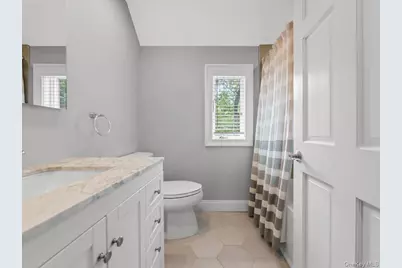 9 Old Colony Lane, Great Neck, NY 11023 - Photo 26